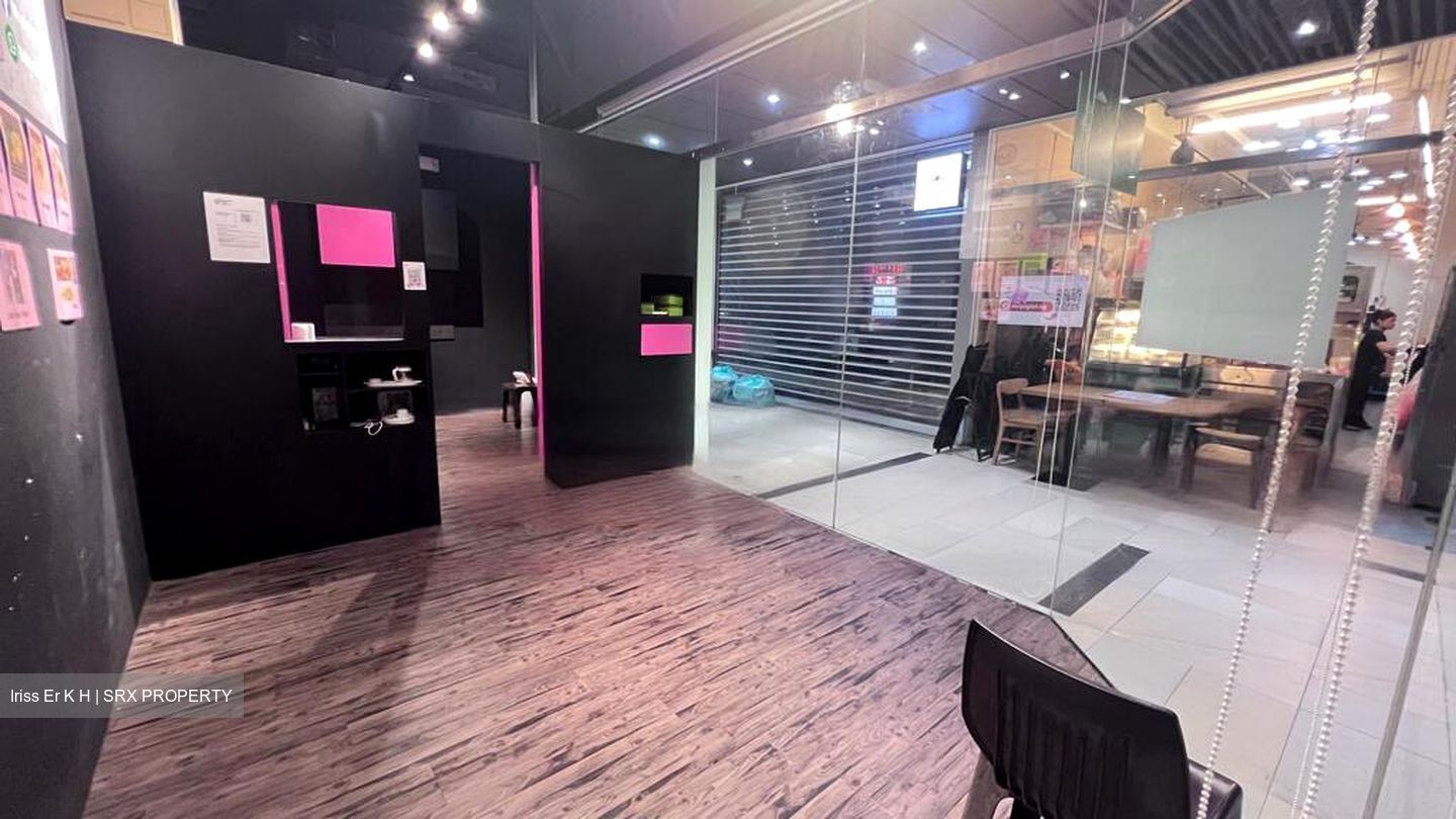 Dmanor (D16), Retail #450743391